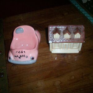 RON GORDON DESIGNS Vintage Ceramic Just Married Salt & Pepper Shakers, Car House